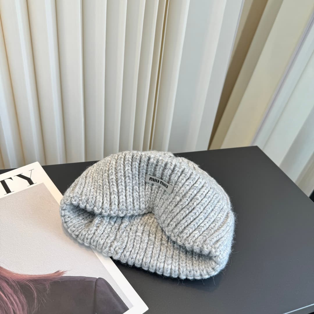 C29914 Mou Mou – High-quality, stylish knitted caps! So trendy and awesome💖 The quality is excellent; they’re perfect for wearing on the street! It’s a must-have item for any fashion lover. Buy them soon! — image 7