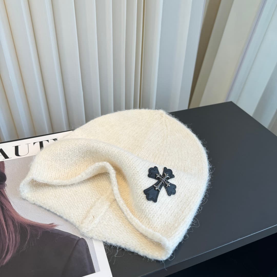C29892 The new Seline hat features high-quality, premium material – it’s absolutely amazing! The texture is excellent, and it goes well with any outfit. It’s a must-have item for anyone who wants to stay trendy. Buy it now! — image 7