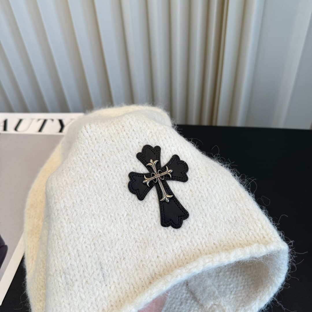 C29892 The new Seline hat features high-quality, premium material – it’s absolutely amazing! The texture is excellent, and it goes well with any outfit. It’s a must-have item for anyone who wants to stay trendy. Buy it now! — image 2