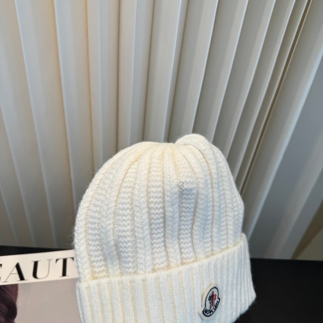 C29885 The new Mengkou knitted cap features high-quality materials and a stylish design. It’s extremely popular! The quality is excellent, and it pairs well with any outfit. It’s a must-have item for those who go out frequently. Buy it quickly! — image 5