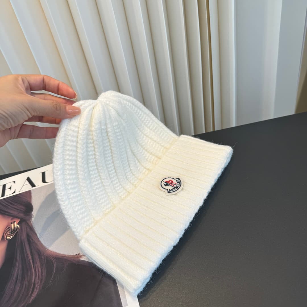 C29885 The new Mengkou knitted cap features high-quality materials and a stylish design. It’s extremely popular! The quality is excellent, and it pairs well with any outfit. It’s a must-have item for those who go out frequently. Buy it quickly! — image 6