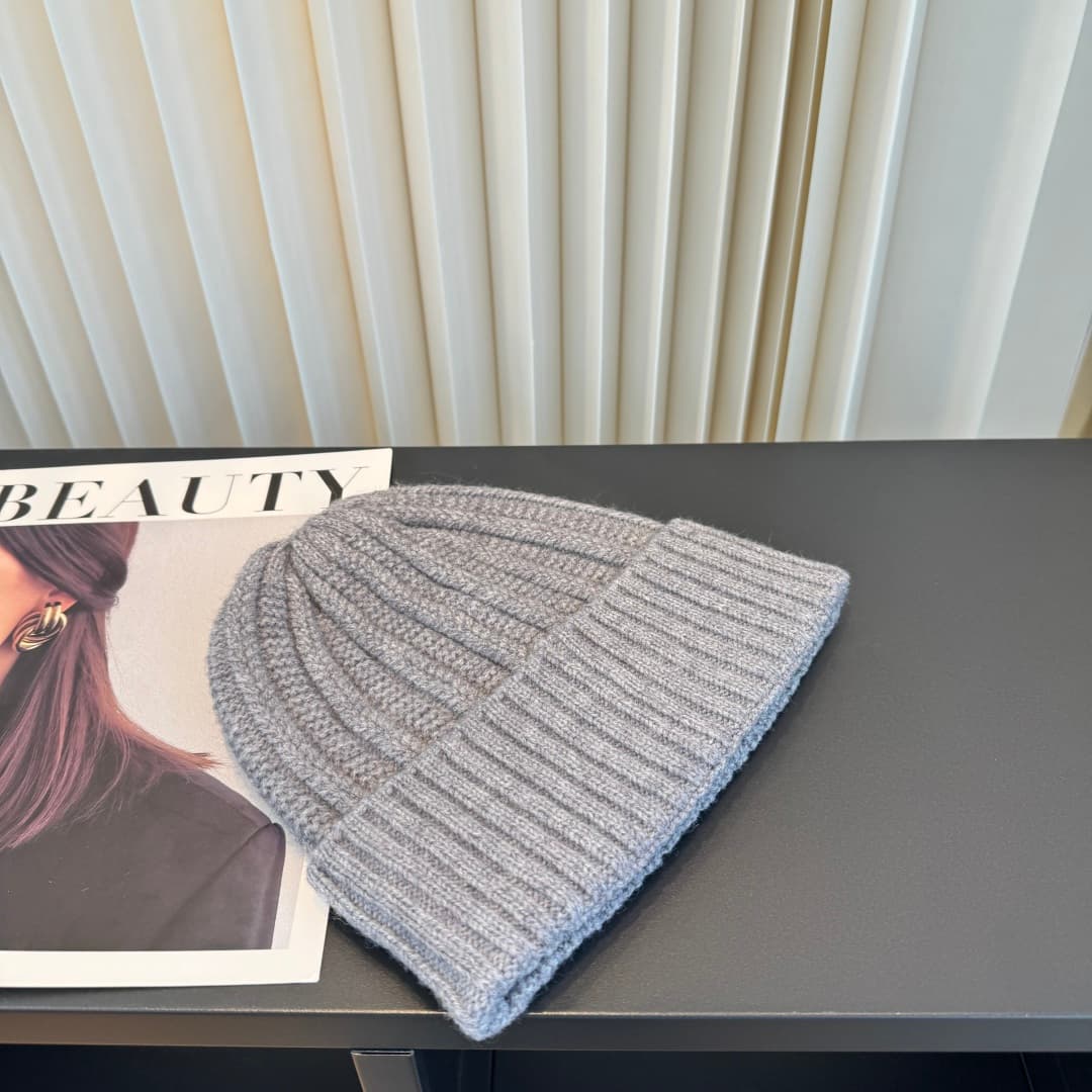 C29884 The new Mengkou knitted cap features high-quality materials and a stylish design. It’s absolutely amazing! The quality is excellent, and it goes well with any outfit. It’s a must-have item for those who want to stay trendy. Buy it quickly! — image 8