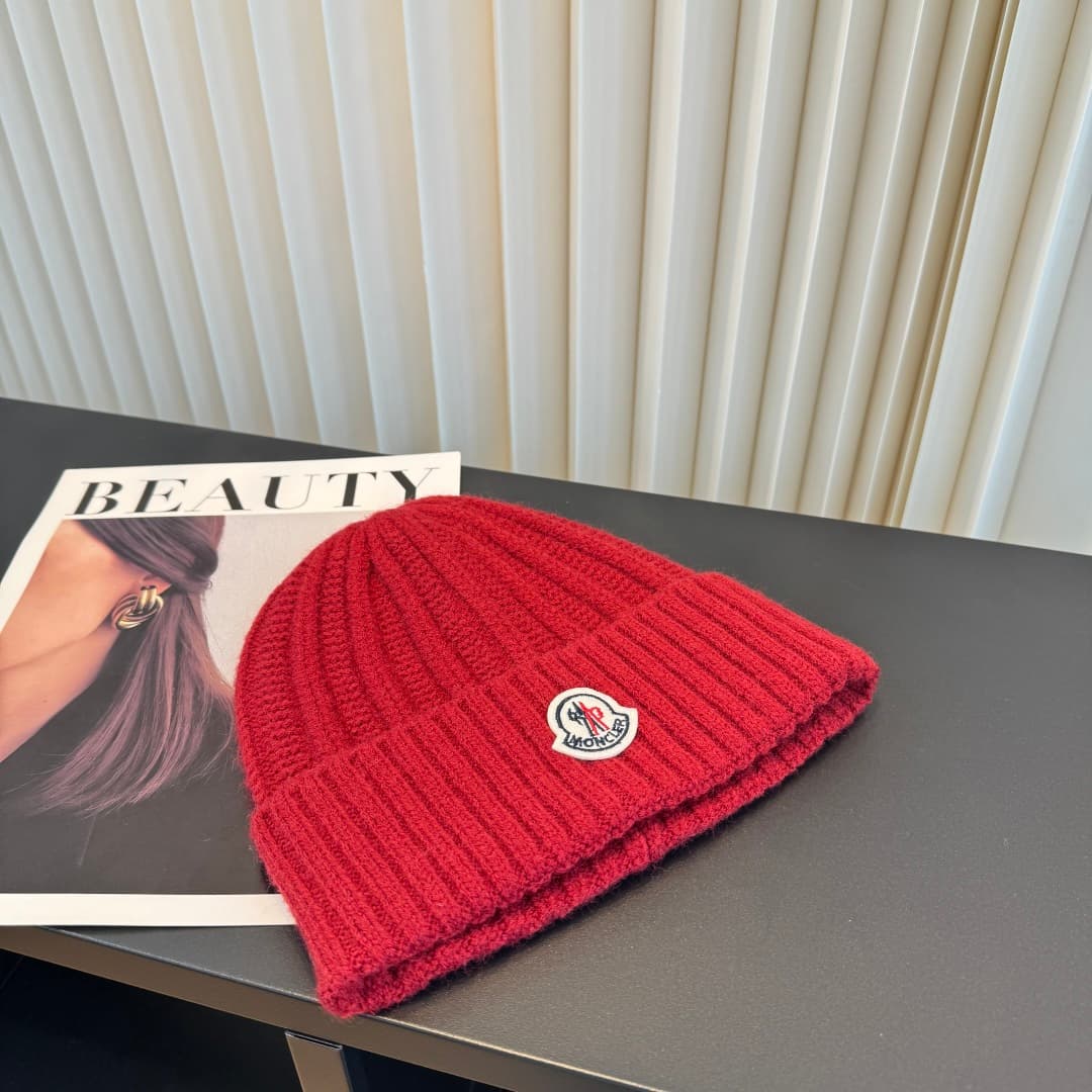 C29882 The new Mengkou woolen cap features high-quality materials and a stylish look. It’s extremely popular! The quality is excellent, and it pairs well with various outfits. It’s a must-have item for any wardrobe. Buy it now! — image 2