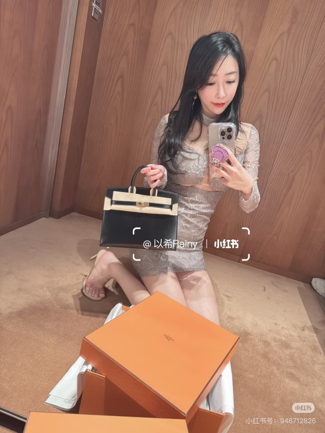 C4898 💰 Hermès Kelly 28cm black-silver Box leather 💫||✨ When the craftsmanship of Hermès meets the smooth, shiny texture of Box leather, this Kelly 28 black-silver model instantly becomes my “ethereal moonlight”! As a classic model at the entry-level leve — image 8