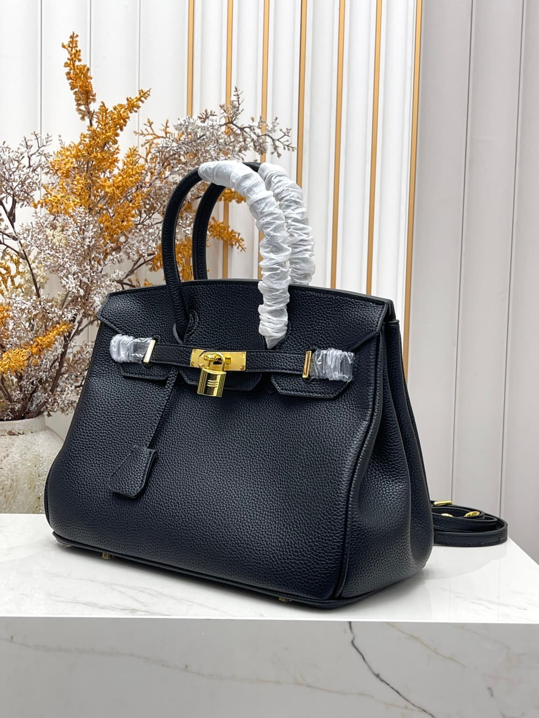C4924 Gold clasp (30cm)(25cm)(20cm) Hermès Birkin platinum bag — image 2