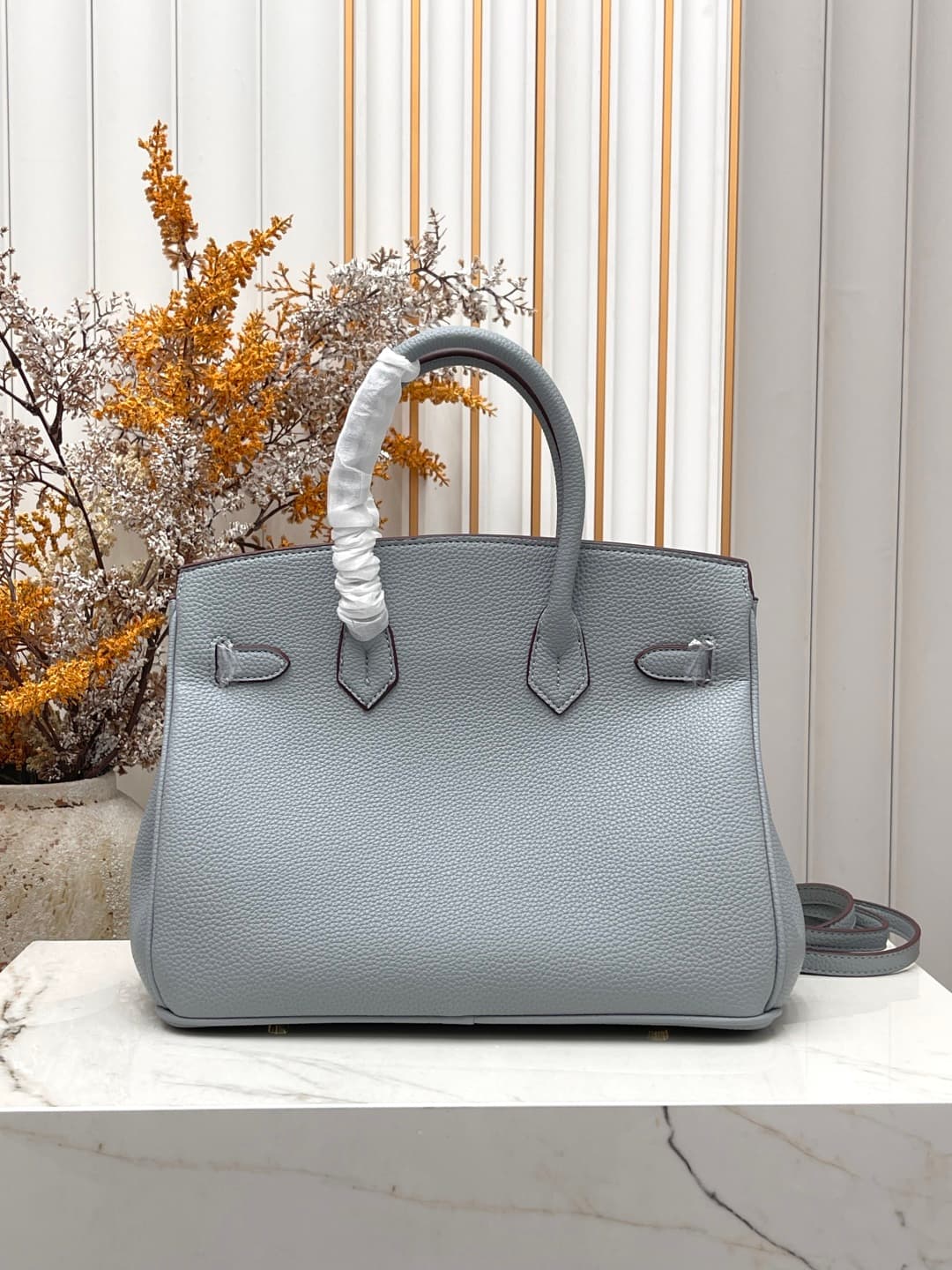 C4916 Gold clasp (30cm)(25cm)(20cm) Hermes Birkin platinum bag — image 3