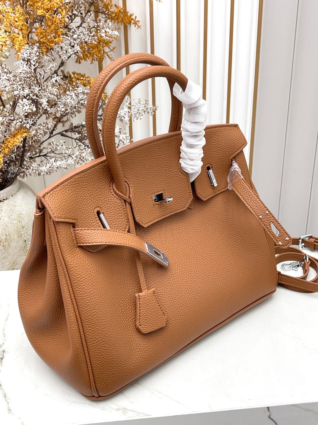 C4910 Silver clasp (30cm)(25cm)(20cm) Hermes Birkin platinum bag — image 6