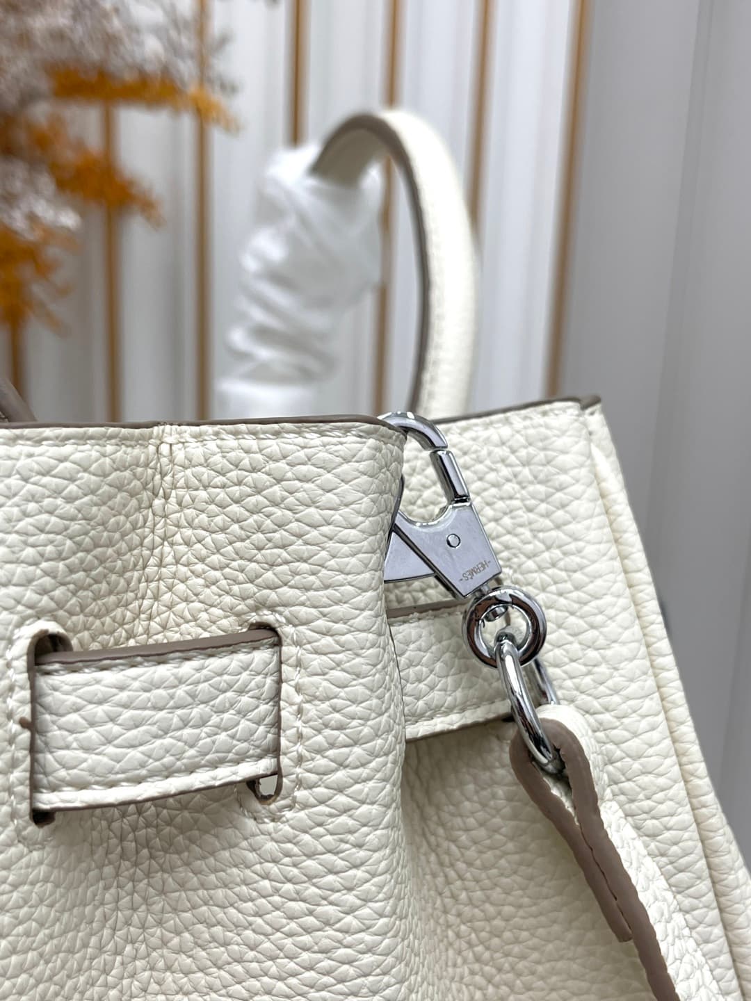 C4909 Silver clasp (30cm)(25cm)(20cm) Hermes Birkin platinum bag — image 8