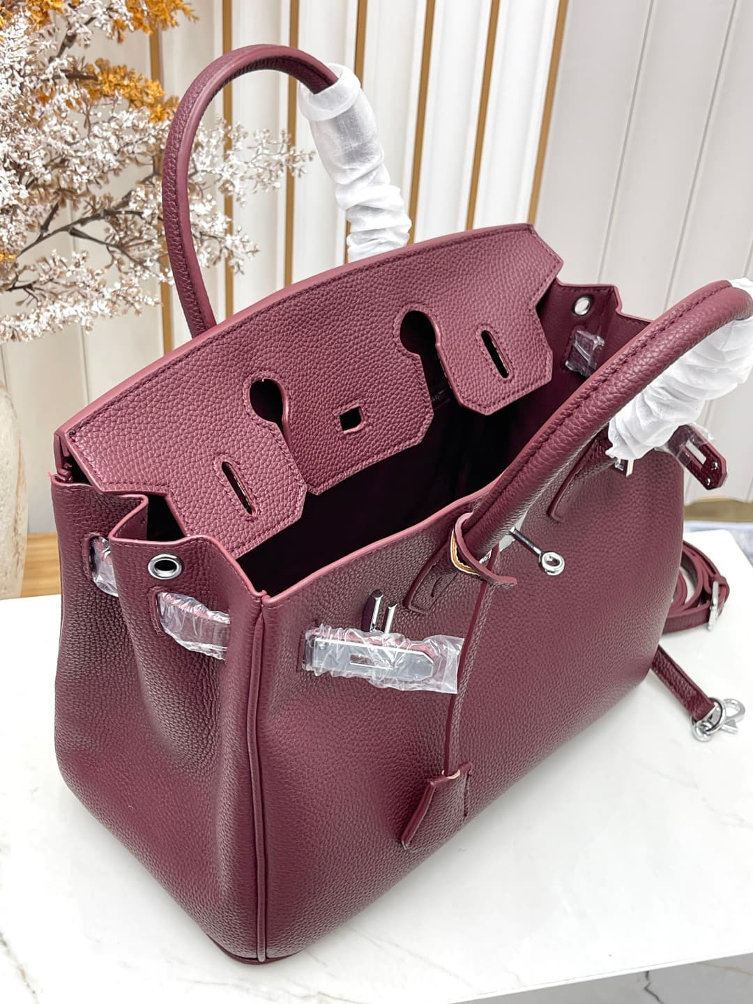 C4908 Silver clasp (30cm)(25cm)(20cm) Hermes Birkin platinum bag — image 7