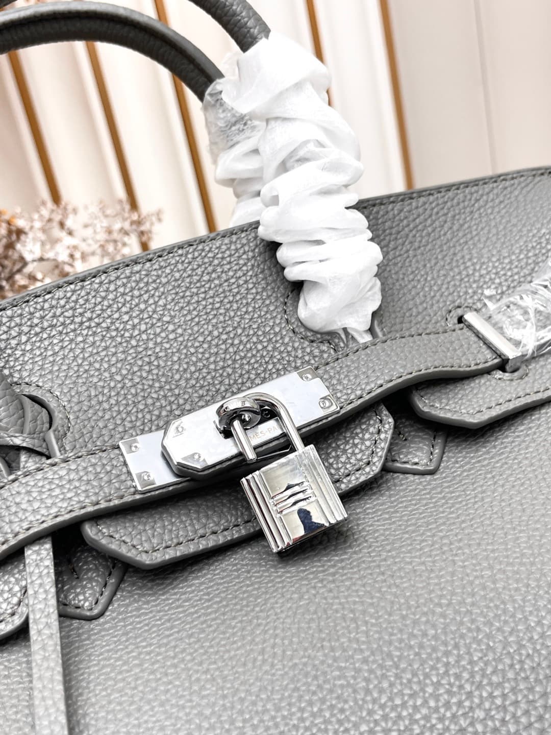 C4905 Silver clasp (30cm)(25cm)(20cm) Hermès Birkin platinum bag — image 5