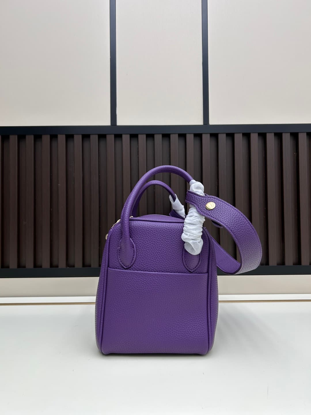 C4889 The practical daily use version of ‘Hermès Lindy26’ is loved in every color. Golden brown 🆚 pumpkin color – these warm colors are really suitable for autumn and winter seasons. — image 4
