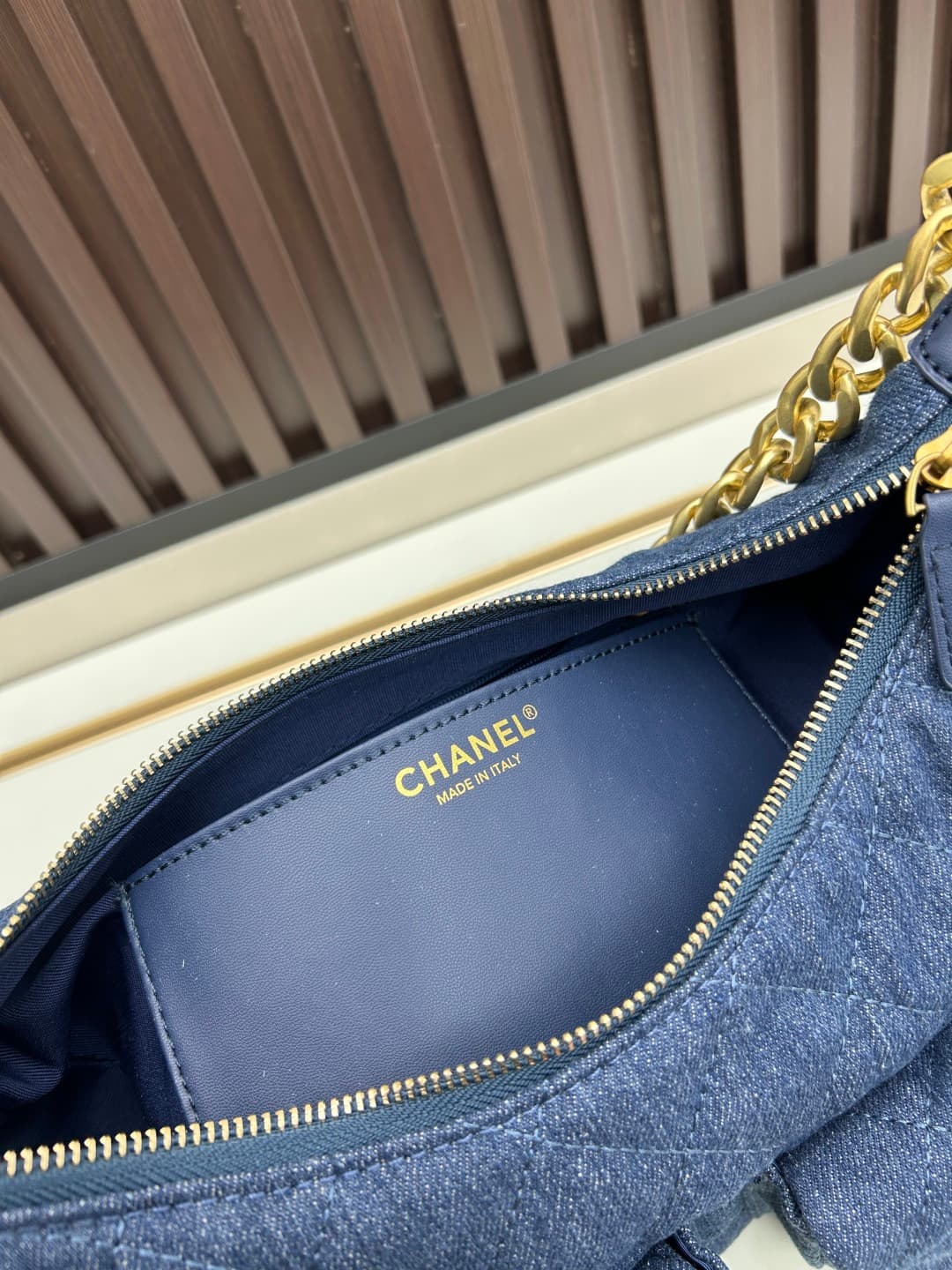 C834 New model 💰 – Chanel 25c hobo bag, promoted by Jennie – a tough choice between two options|||Chanel 25c hobo bag👜 — image 8