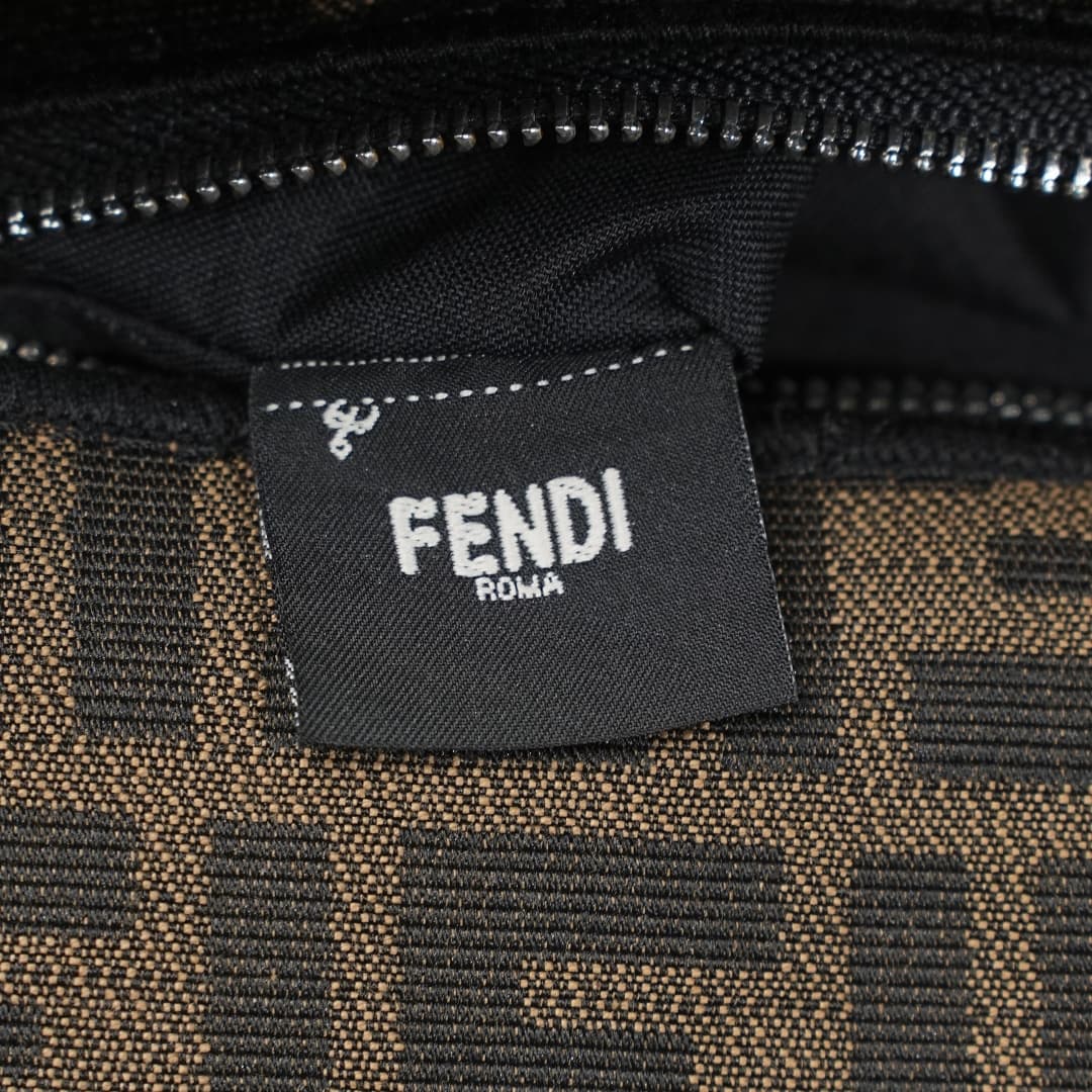 C2904 Model 4410🔥Golden clasp — image 4