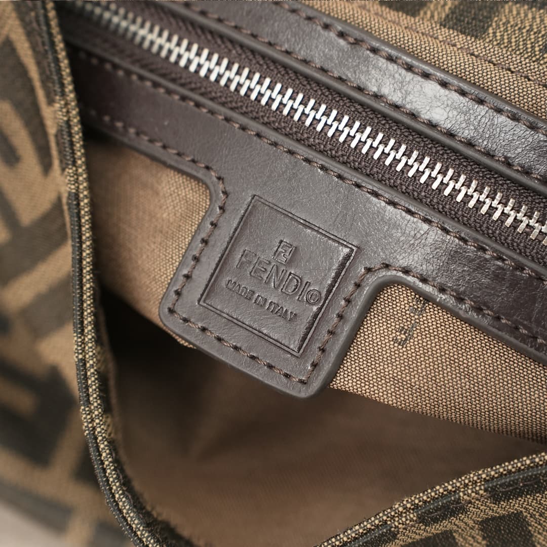 C2902 🔥 Golden buckle, small size waterproof cloth — image 7
