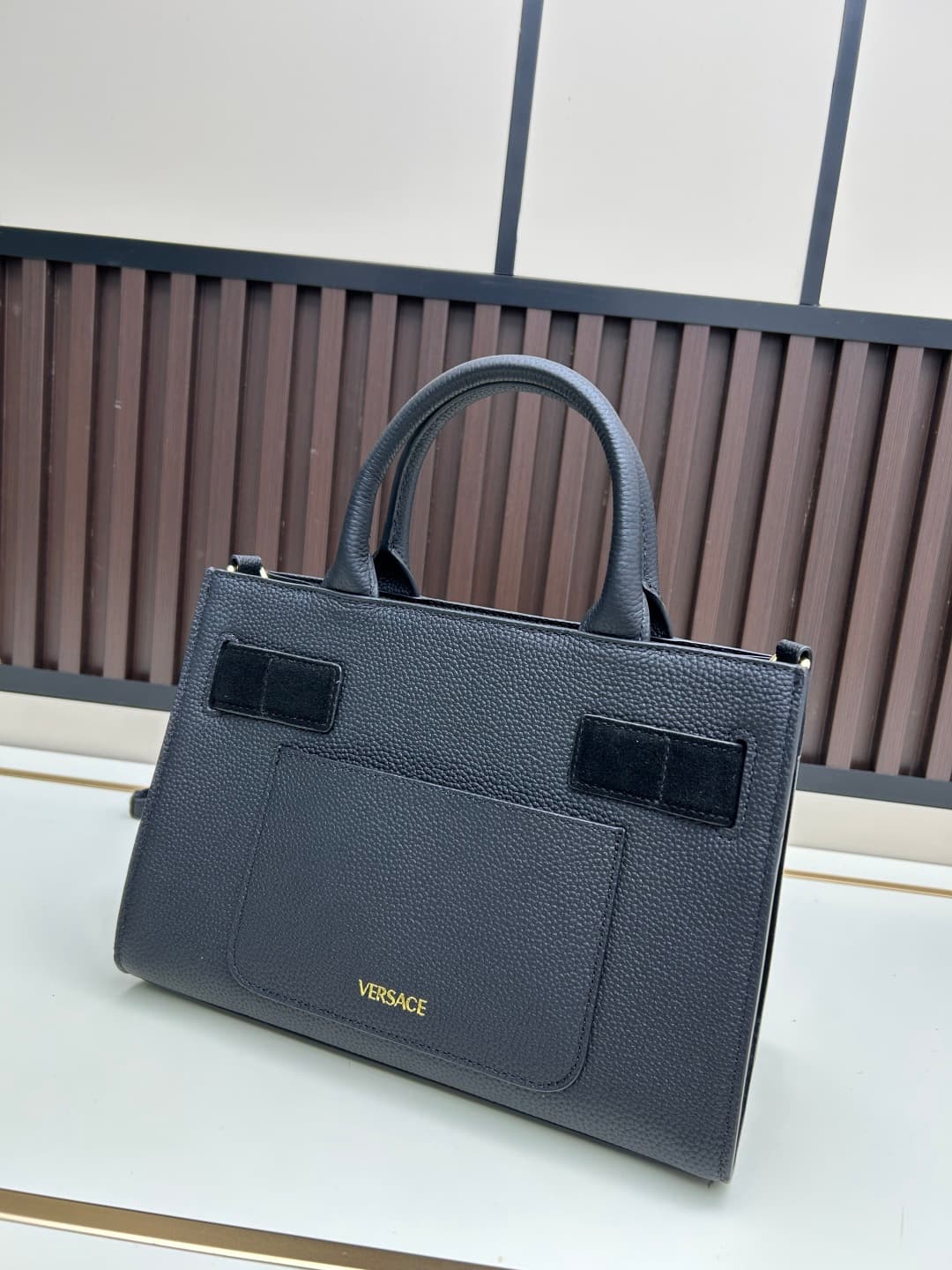 C8382 Pairing Box VERSACE/Versace – can be carried in hand or slung over the shoulder (similar to popular celebrities’ styles). New model. #As a gift box — image 6