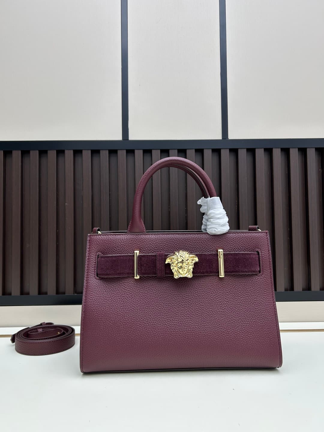 C8378 Packing Box VERSACE/Versace – can be carried in hand or slung over the shoulder (similar to popular celebrities’ designs). New model #Packing Box for gifts — image 2