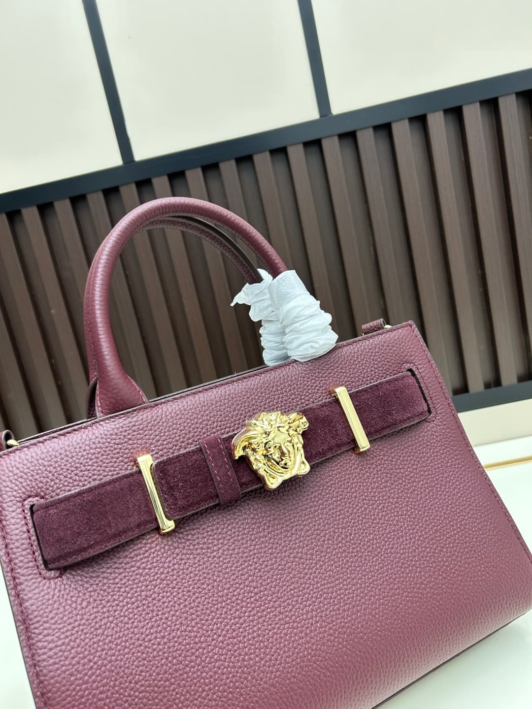 C8381 Pairing Box VERSACE/Versace – can be carried in hand or across the body (similar to popular celebrities’ designs). New model #for gift boxes — image 4