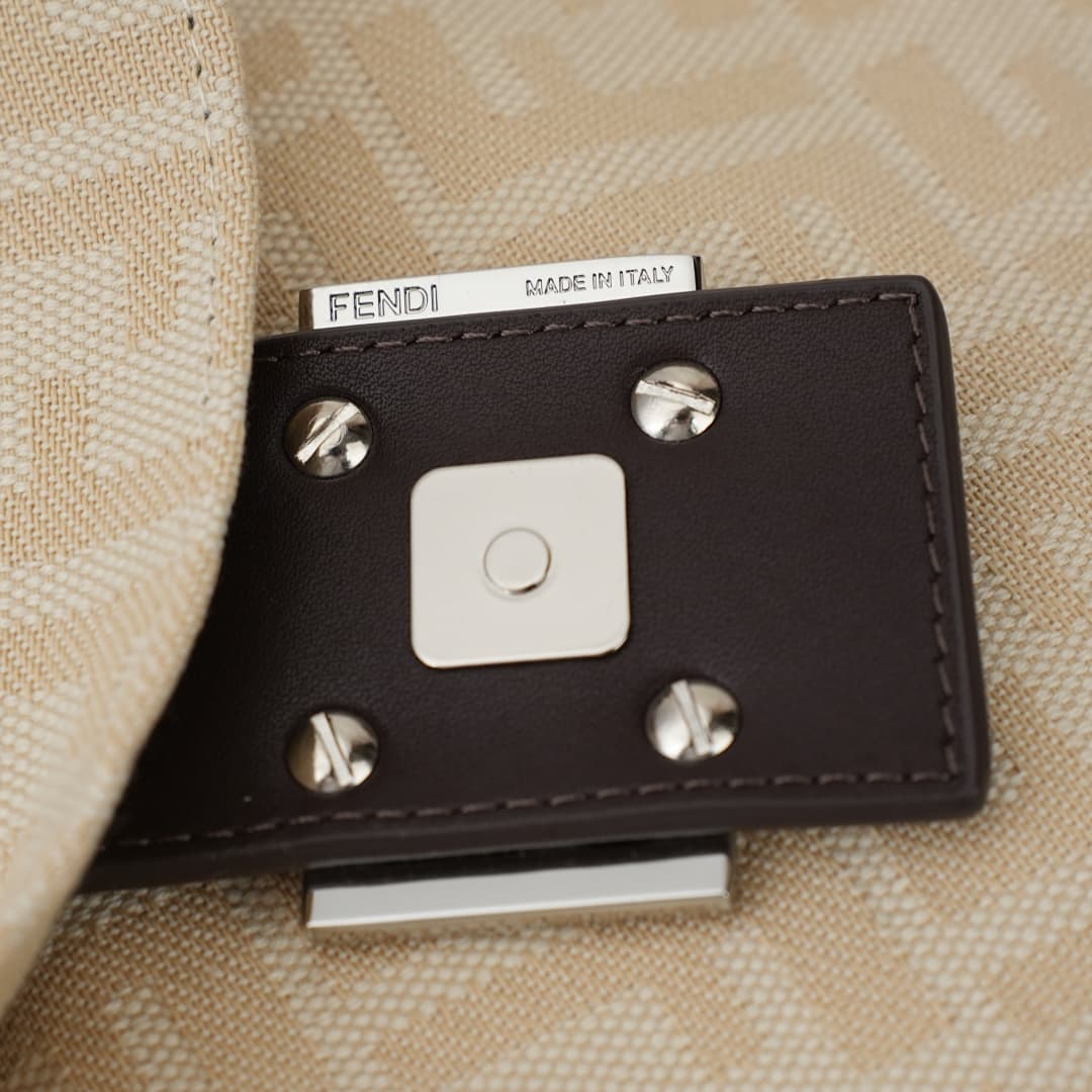C2911 🔥 Jinkou small size waterproof cover — image 8