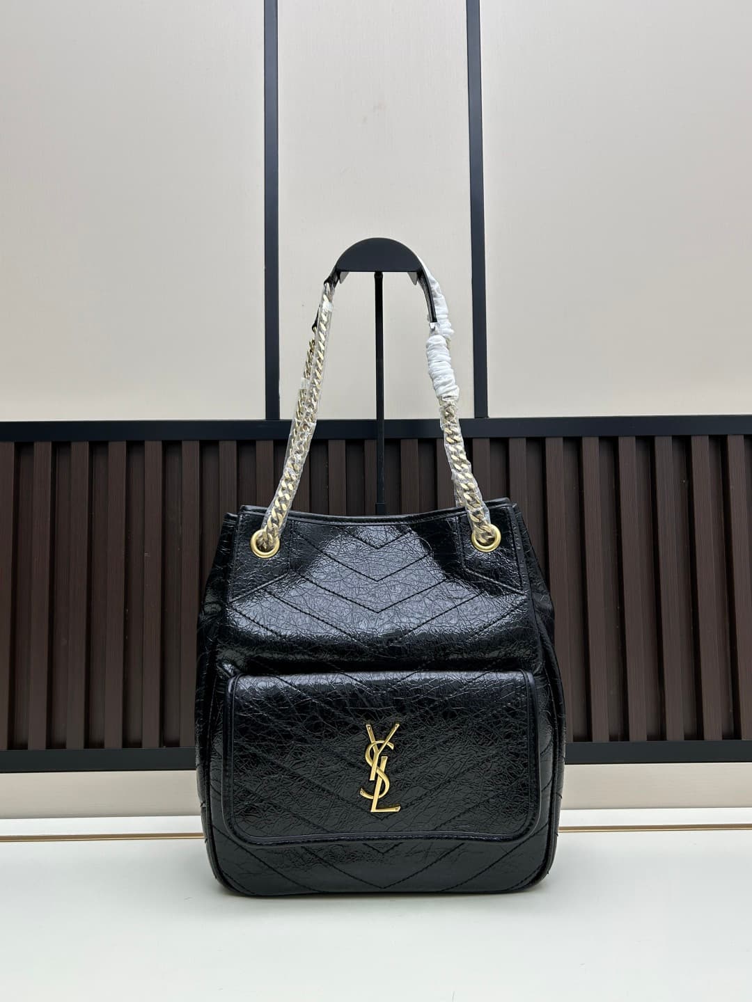 C8691 Saint Laurent — image 4