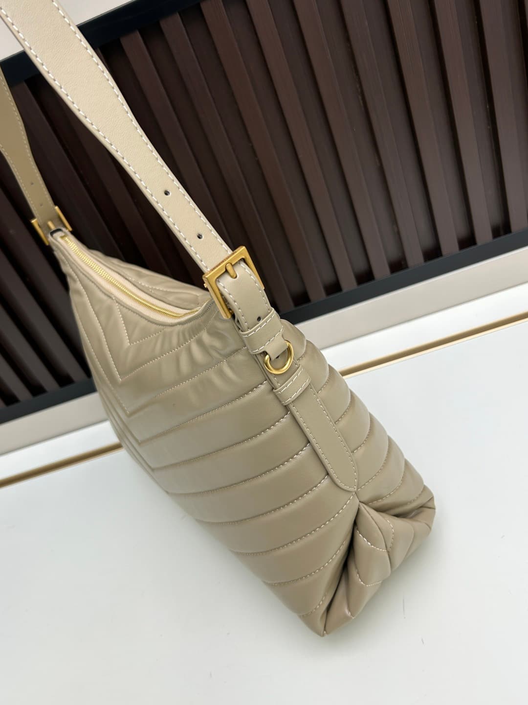 C8689 🔥 New product – Saint Laurent Paris-YSL, stylish and casual style 🔥 [Rose]✨ Classic YSL gold hardware logo/leather embroidery; new model of Saint Laurent [Rose] Saint Laurent [Rose] 👉 High-quality handmade items, the most exclusive ones 💗 Not only g — image 3