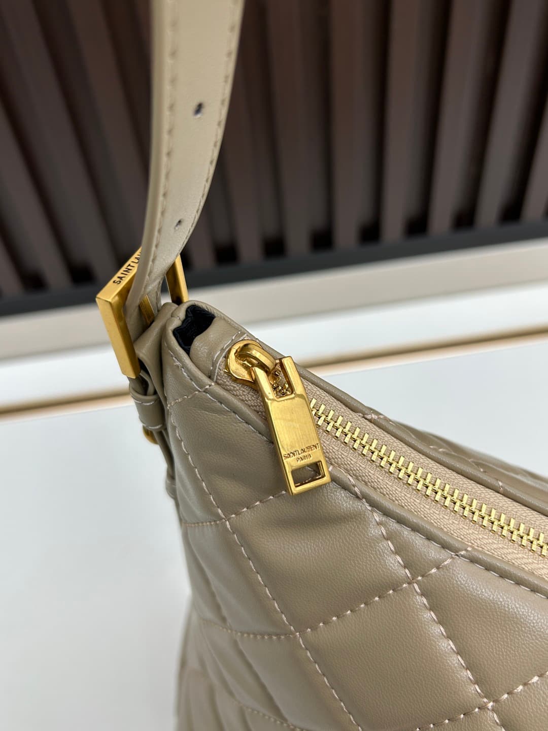 C8685 🔥 New product – Saint Laurent Paris-YSL fashion and casual style 🔥 [Rose]✨ Classic YSL gold hardware logo/leather embroidery, new Saint Laurent collection [Rose] Saint Laurent [Rose] 👉 High-quality handmade items, exclusive and premium 💗 Not only gr — image 6