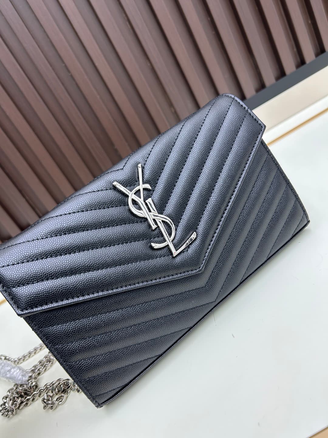 C8636 💰Caviar in box packaging✨🤍 — image 3