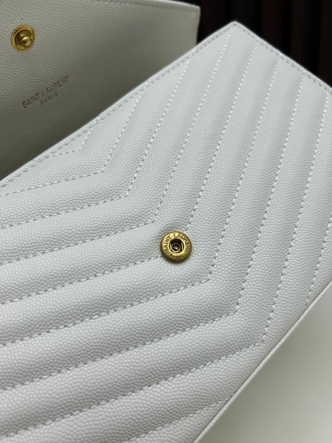 C8635 💰Caviar in box packaging✨🤍 — image 8