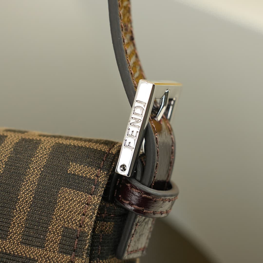 C2899 Original FEND1 vintage — image 6