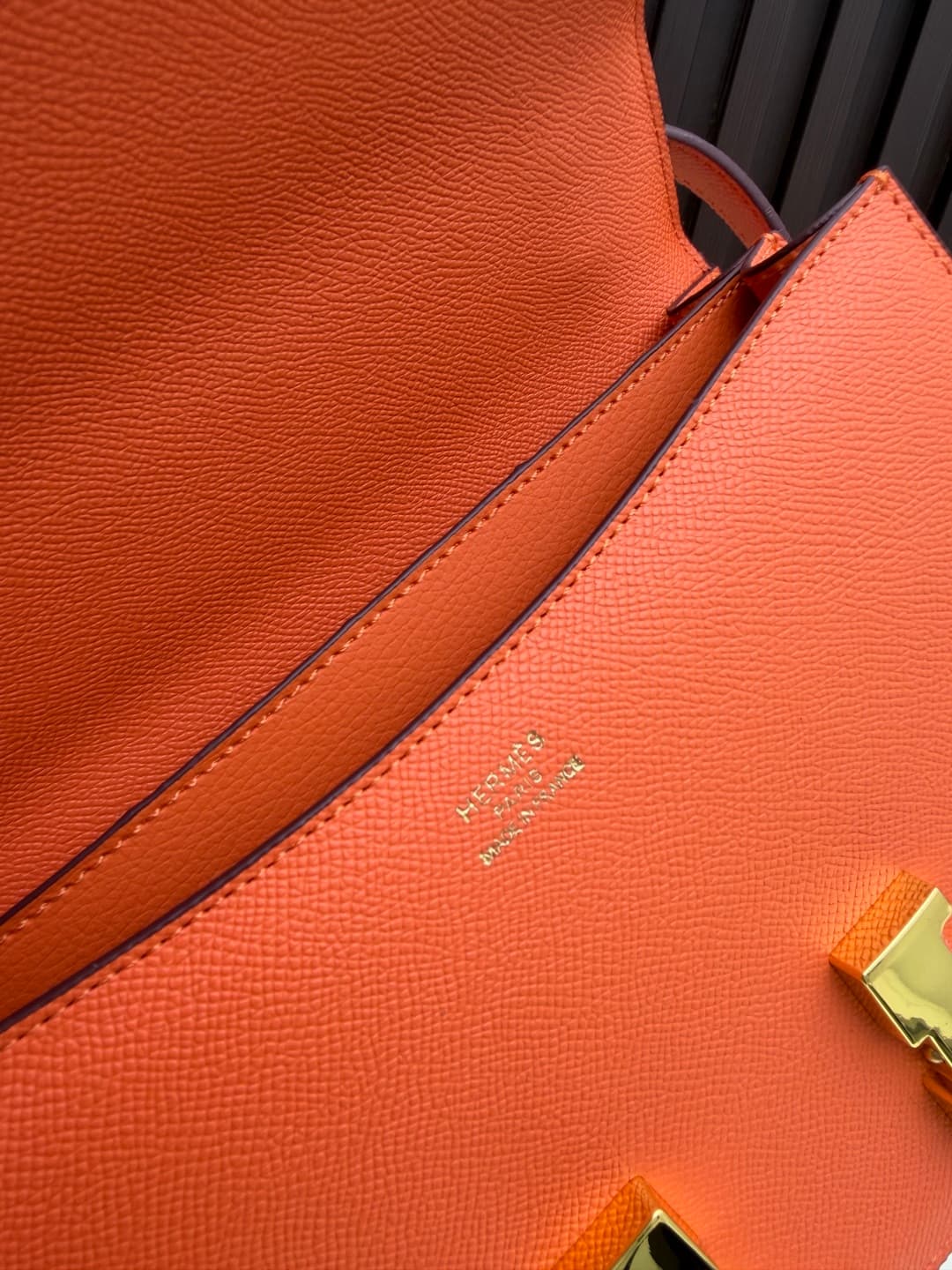C4767 The flight attendant’s large-sized bag💰 – this Hermès Kangkang bag is simply the “white moonlight” in my mind. The color is extremely gentle. The shape of the bag is elegant and stylish. I usually wear it with light-colored clothes: a coat in winter — image 8