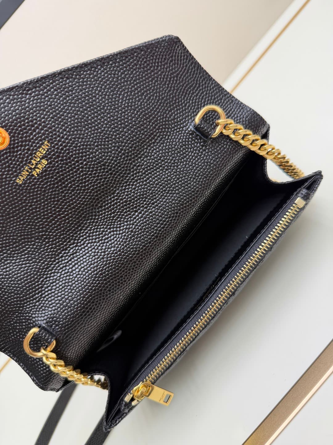C8659 YSL Saint Laurent has released a hit product 👉 I have to say that (Saint Laurent)💗 The chain bag is extremely popular in the fashion world. This established French luxury brand has a special charm; LOOK lacks no highlights💫! The bag is made from imp — image 7