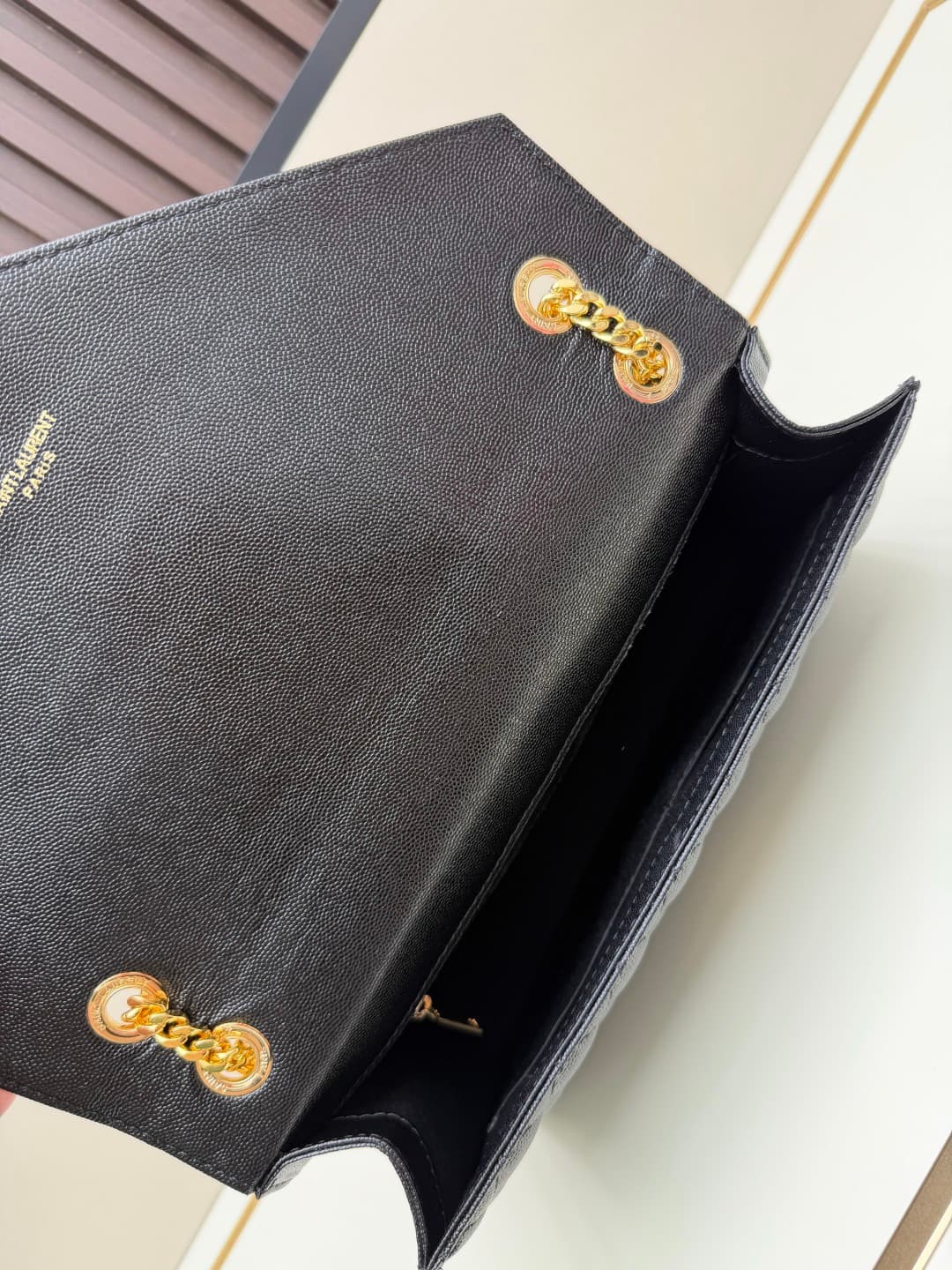 C8653 The latest version of the SaintLaurent&SLP counter in the grid pattern. Exclusive to this store: decorative interlocking metal YSL logo, flawless hardware, original ball-shaped texture, excellent feel, exquisite craftsmanship. Shoulder bag with cros — image 7
