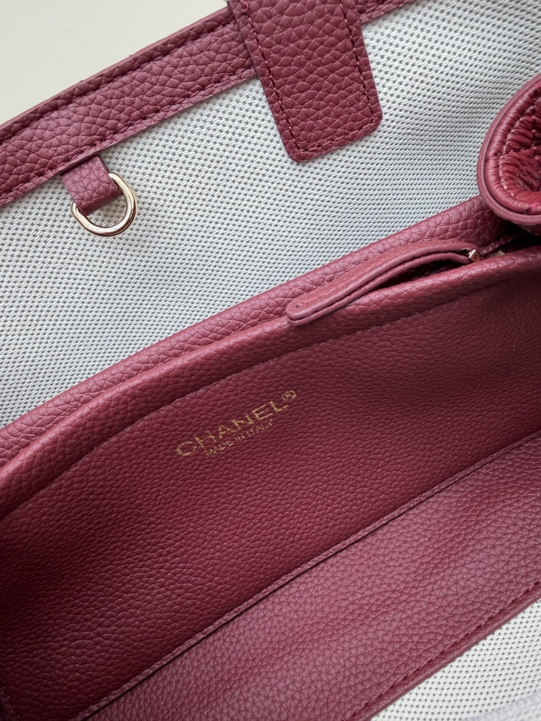 C3233 Small Size 𝐂𝐡𝐚𝐧𝐞𝐥𝟐𝟎𝟐𝟔 Spring/Summer Collection — image 8