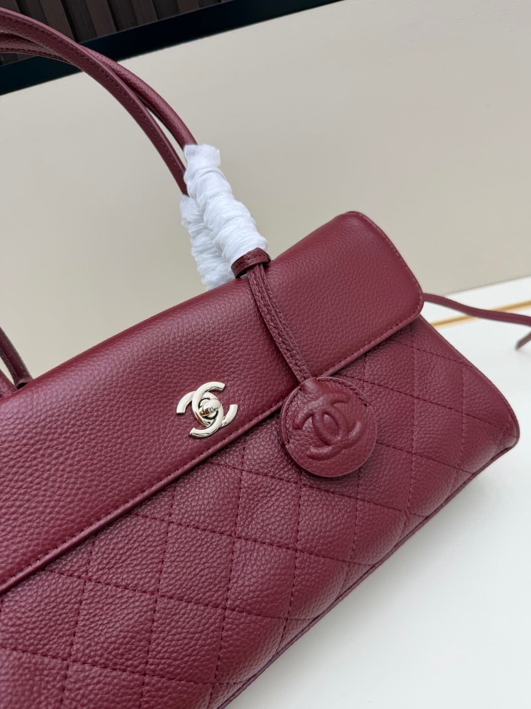 C3233 Small Size 𝐂𝐡𝐚𝐧𝐞𝐥𝟐𝟎𝟐𝟔 Spring/Summer Collection — image 4