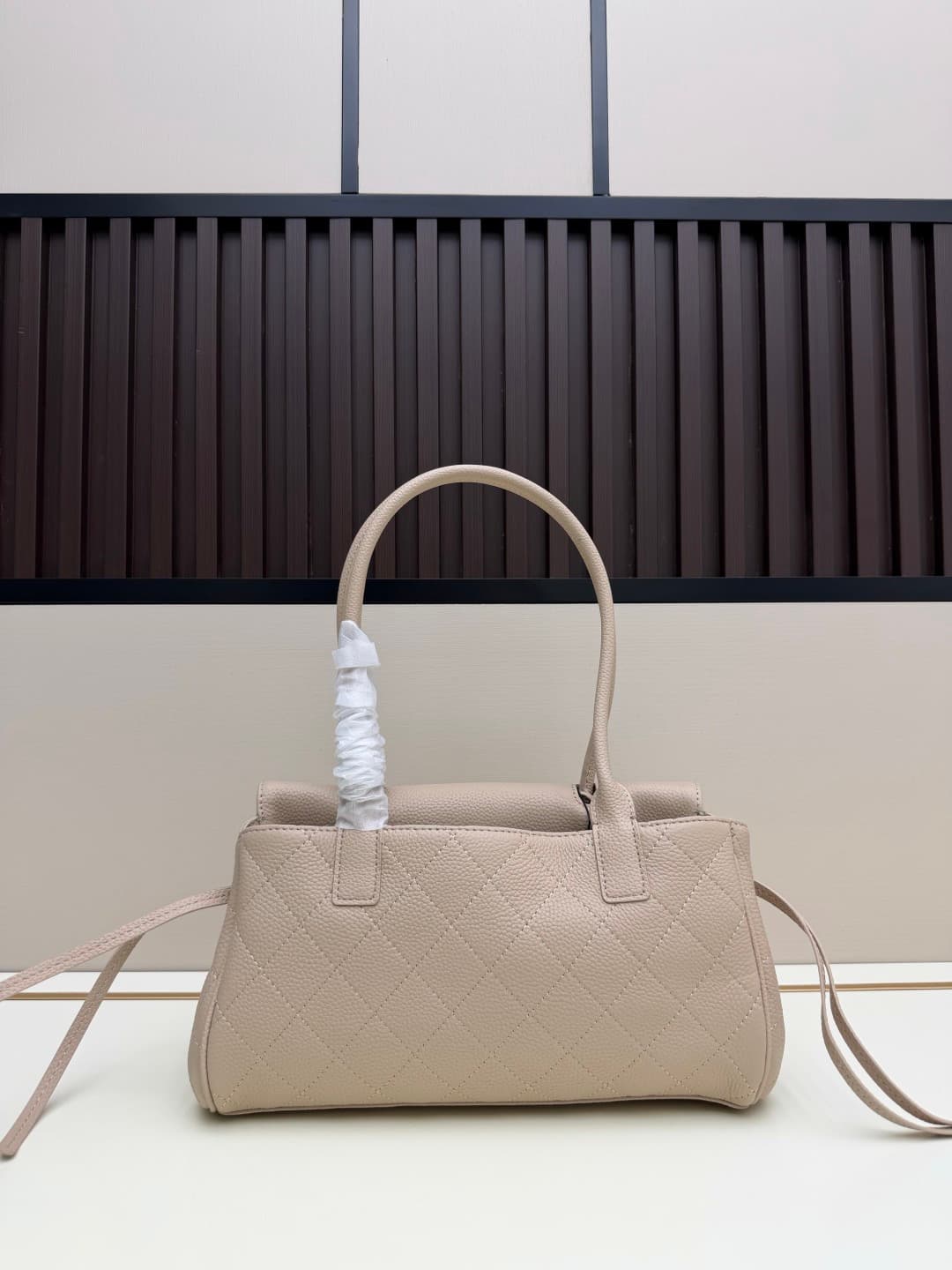 C3232 Small Size 𝐂𝐡𝐚𝐧𝐞𝐥𝟐𝟎𝟐𝟔 Spring/Summer Collection — image 3