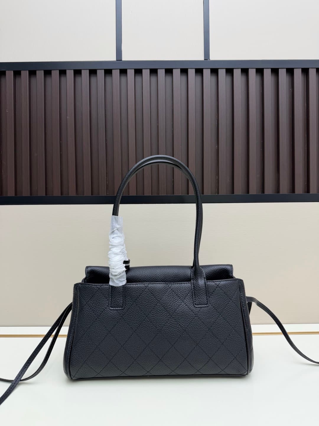 C3231 Small Size 𝐂𝐡𝐚𝐧𝐞𝐥𝟐𝟎𝟐𝟔 Spring/Summer Collection — image 3