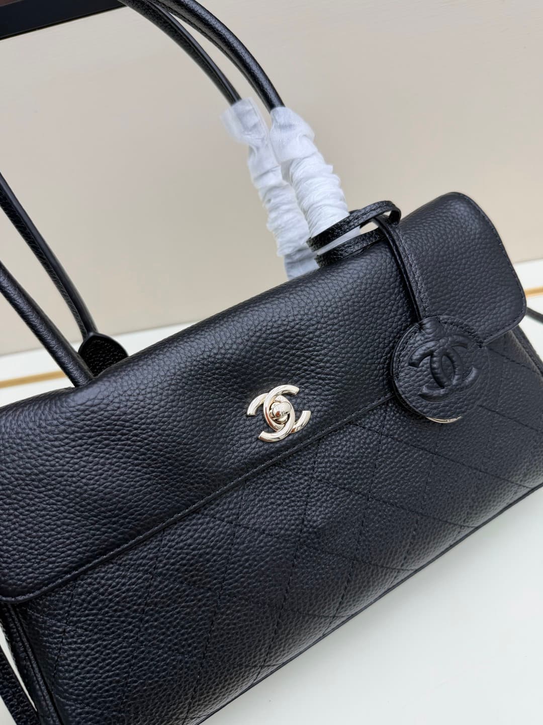 C3231 Small Size 𝐂𝐡𝐚𝐧𝐞𝐥𝟐𝟎𝟐𝟔 Spring/Summer Collection — image 4