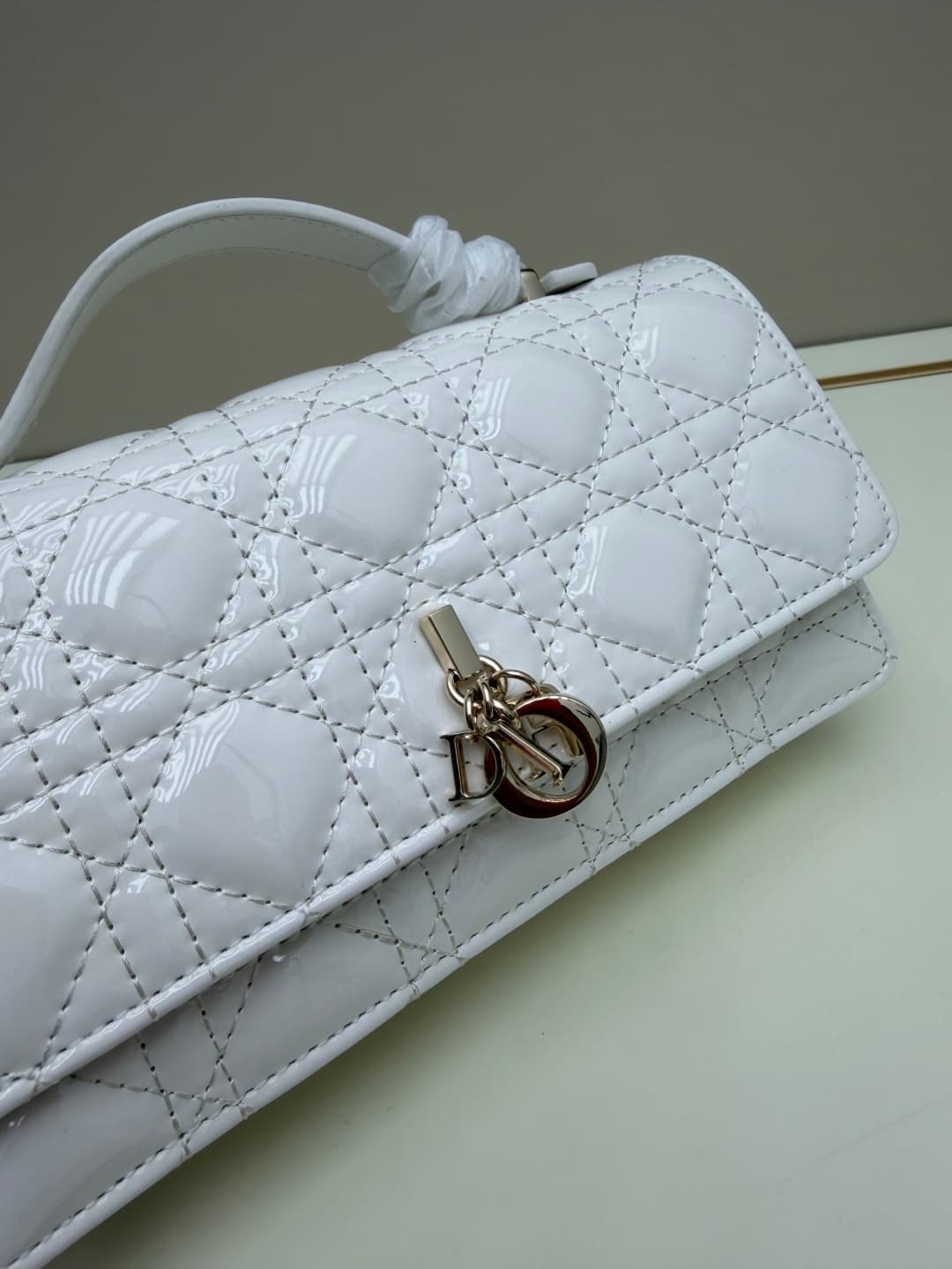 C1892 New small size💰 with box lacquered leather – summer style🆕 French romance | Dior Lady handbag🌹|||Isn’t everyone aware of the Dior Lady? — image 4