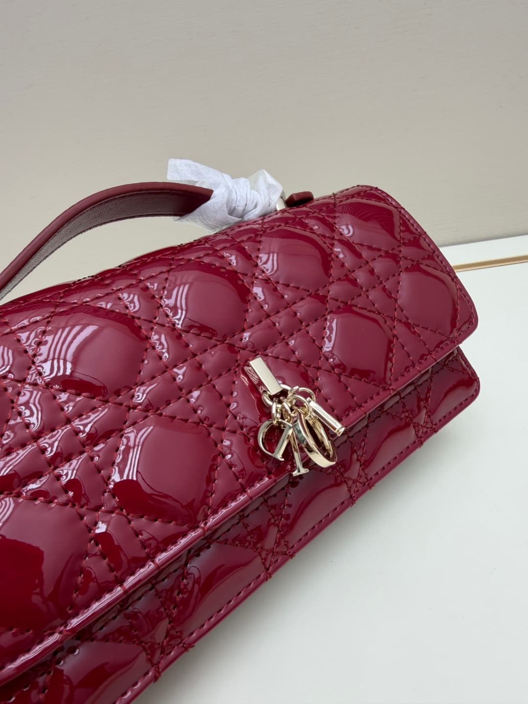 C1891 New small size💰 with box and leather finish – summer style🆕 French romance | Dior Lady handbag🌹||| Isn’t everyone aware of the Dior Lady? — image 4