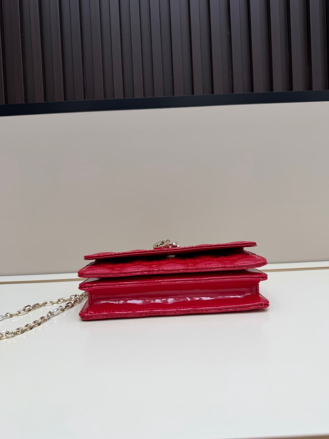 C1890 New small-sized💰 with box and lacquered leather – summer style🆕 French romance | Dior Lady handbag🌹||| Isn’t everyone aware of the Dior Lady? — image 5