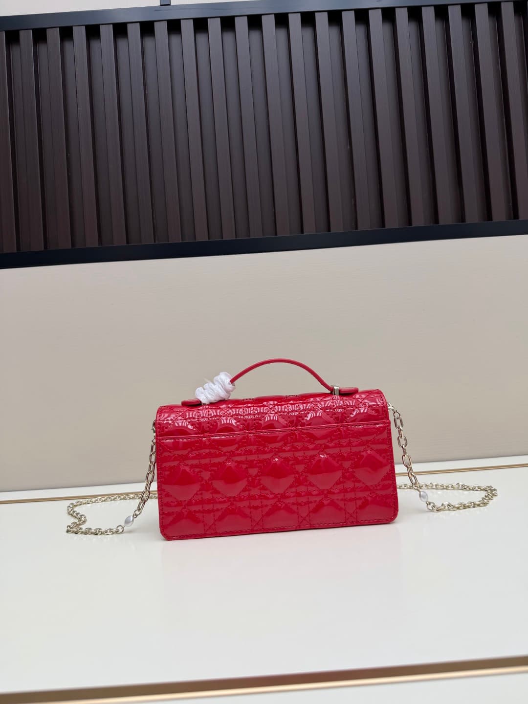 C1890 New small-sized💰 with box and lacquered leather – summer style🆕 French romance | Dior Lady handbag🌹||| Isn’t everyone aware of the Dior Lady? — image 3
