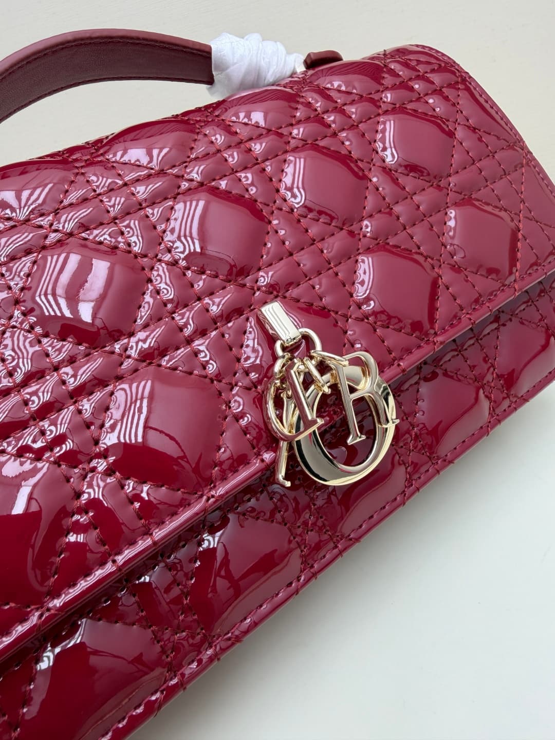C1880 New large-sized💰 with box leather finish – French romance in the summer🆕 | Dior Lady handbag🌹|||Isn’t everyone aware of the Dior Lady? — image 4