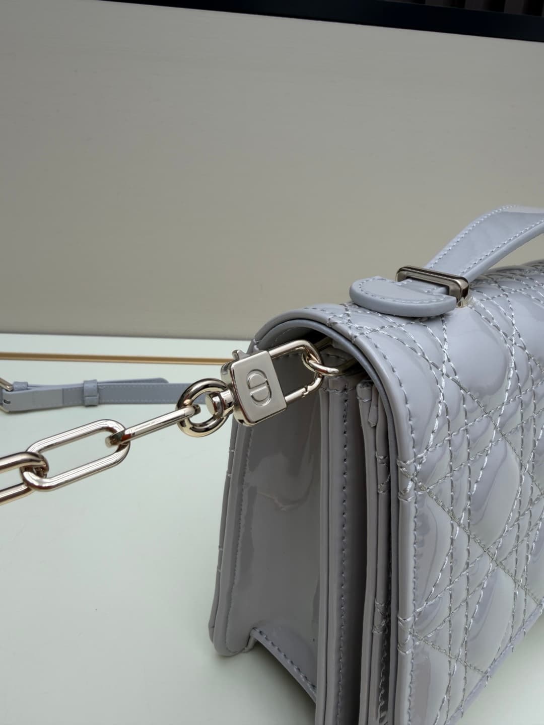 C1879 New large-sized💰 with box lacquered leather – summer style🆕 French romance | Dior Lady handbag🌹|||Isn’t everyone aware of the Dior Lady? — image 6
