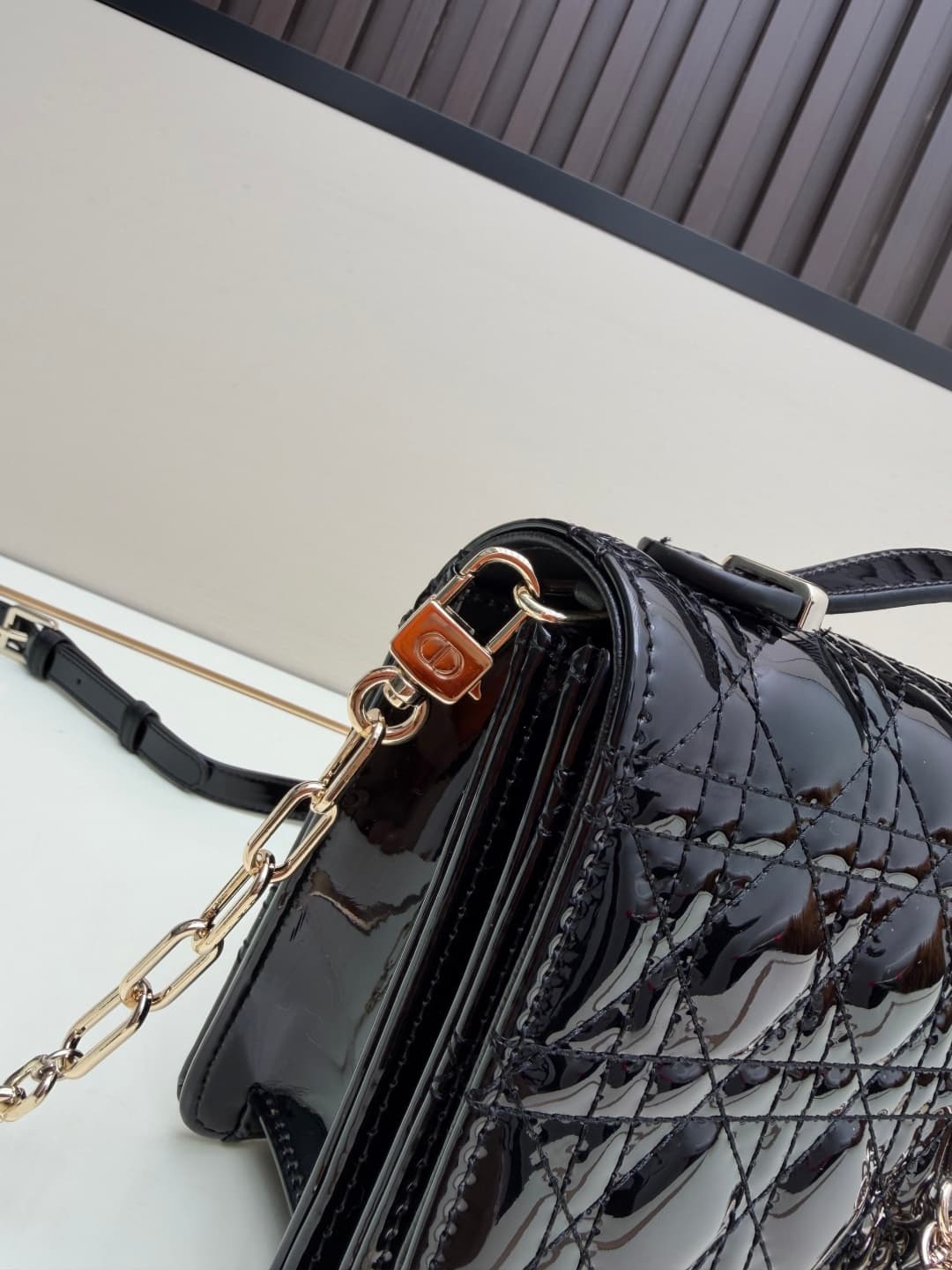 C1878 New large-sized💰 with box lacquer leather – summer style🆕 French romance | Dior Lady handbag🌹|||Isn’t everyone aware of the Dior Lady? — image 6