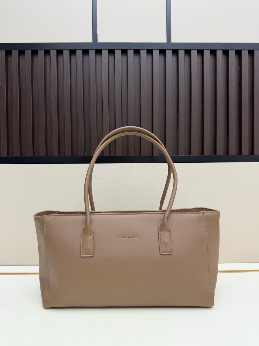 C3227 Plain weave, crocodile pattern – Spring/Summer show collection — image 3