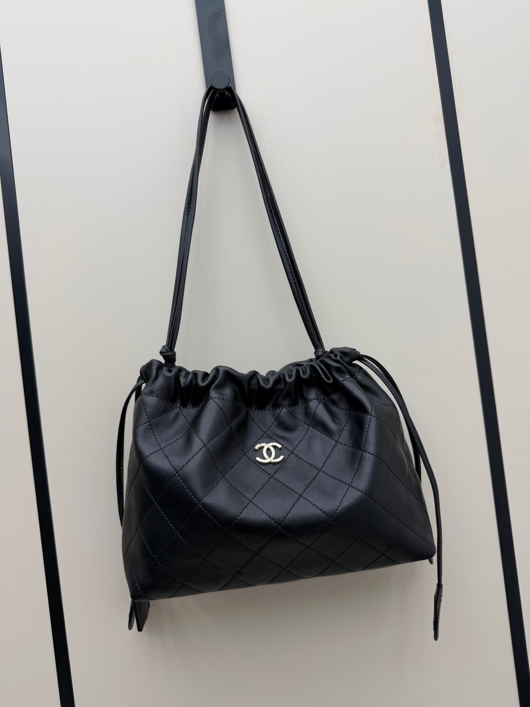 C3219 Big. Small — image 4