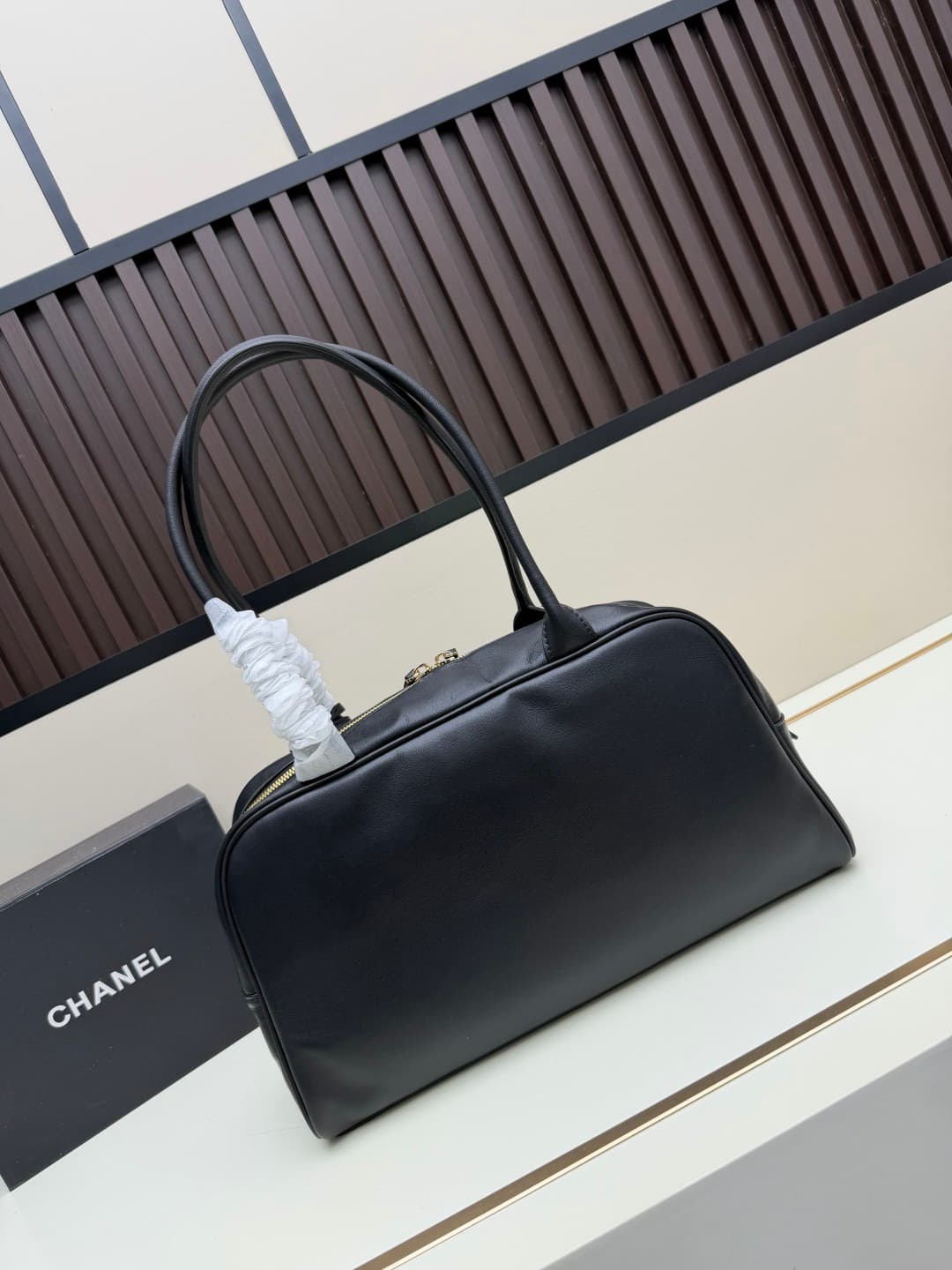 C698 New model. 𝐂𝐡𝐚𝐧𝐞𝐥 𝟐𝟔𝐬𝐬 new model bowling bag — image 3