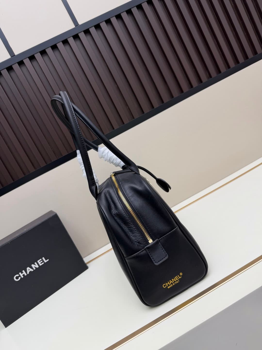 C698 New model. 𝐂𝐡𝐚𝐧𝐞𝐥 𝟐𝟔𝐬𝐬 new model bowling bag — image 2