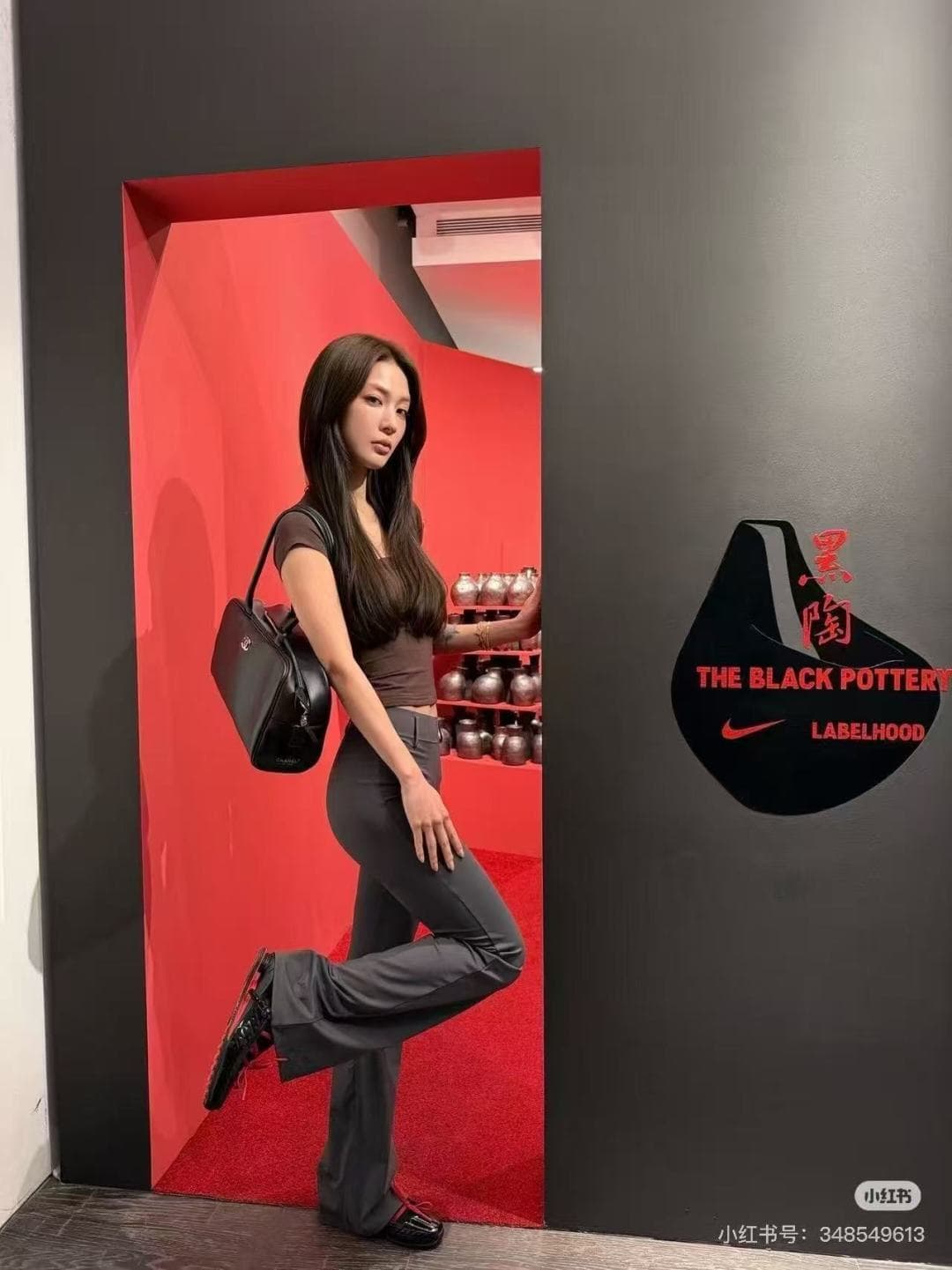 C697 New model. 𝐂𝐡𝐚𝐧𝐞𝐥 𝟐𝟔𝐬𝐬 new model bowling bag — image 2