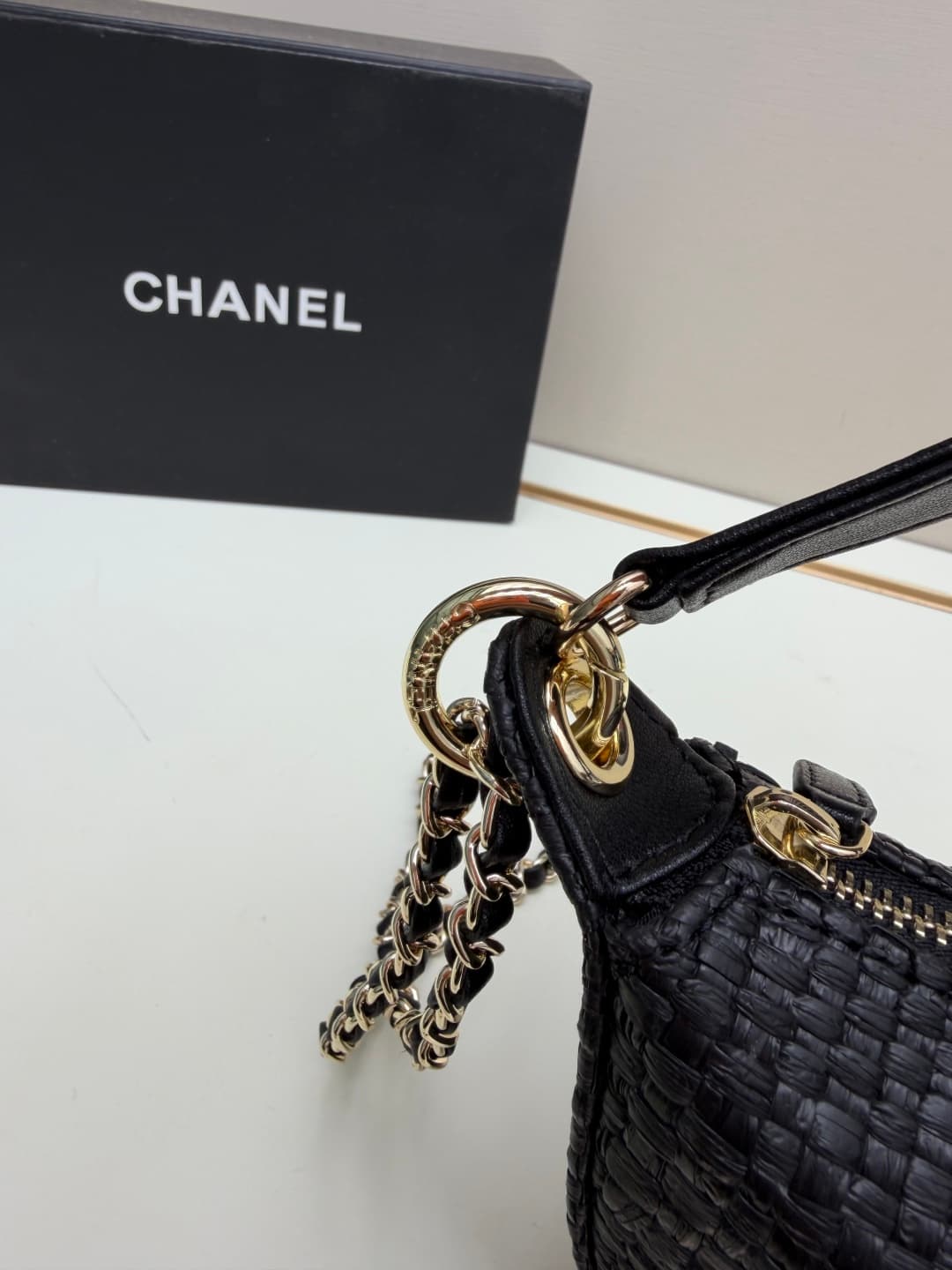 C679 Chanel 26 is a new underarm bag, shaped like a crescent. It’s very lightweight and can be carried across the shoulder. Leather made from grainy cowhide is considered one of the most durable materials used by Chanel; it doesn’t wear out easily. Howeve — image 5