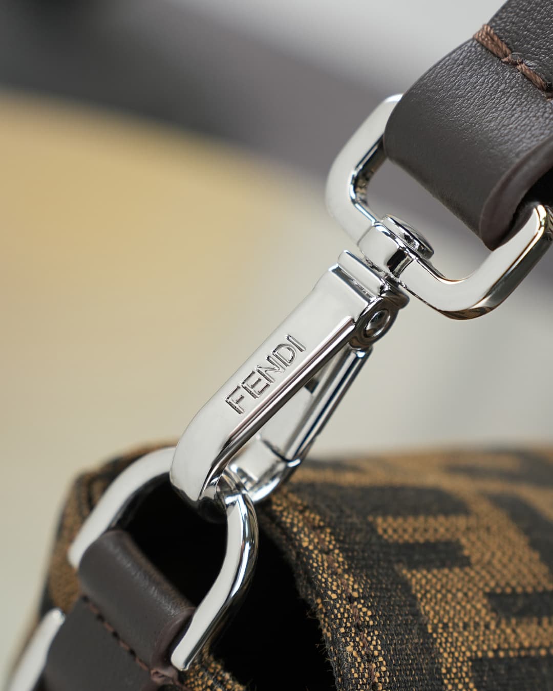 C2891 Top-quality original model 4410🔥 Silver buckle — image 6